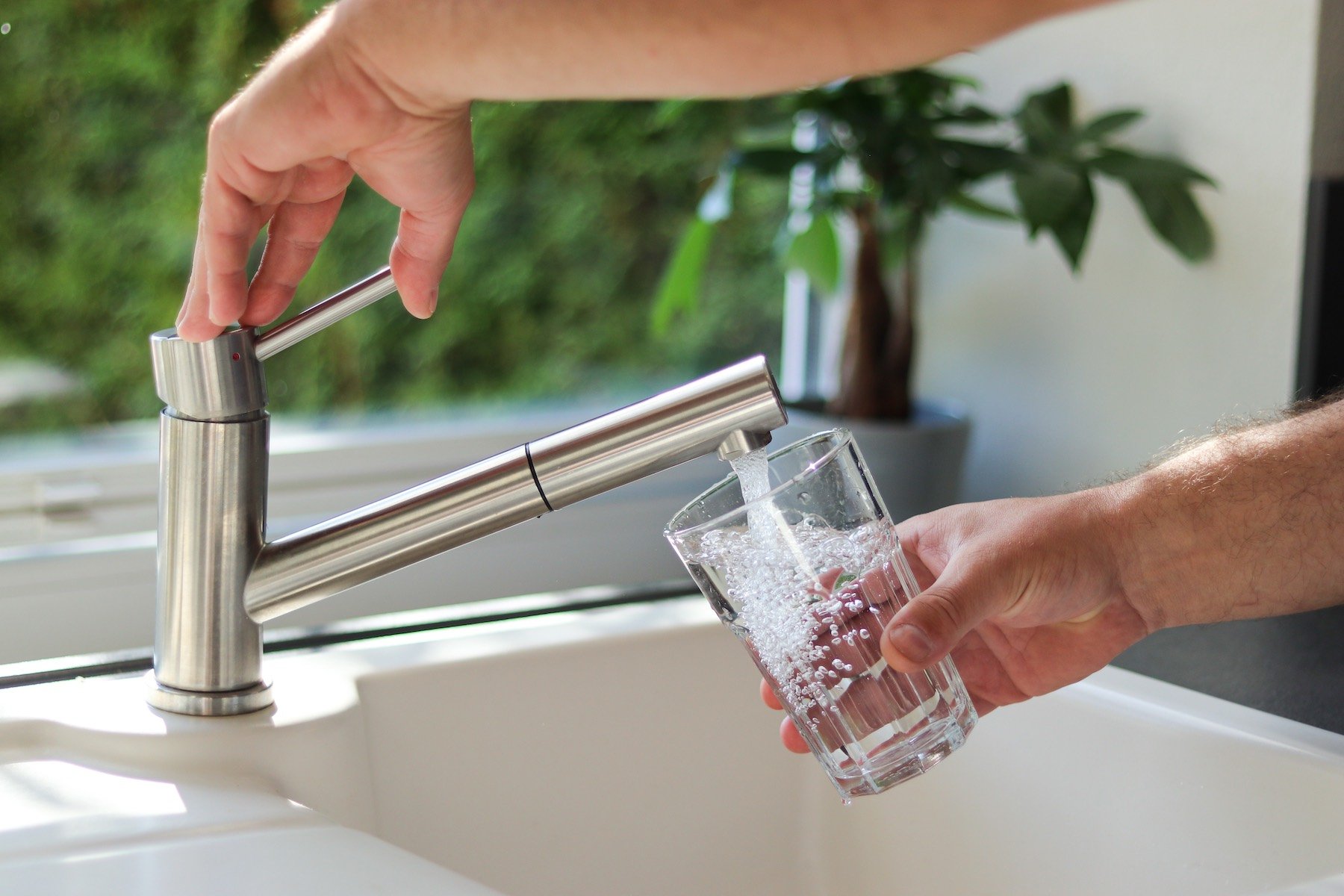 AdobeStock_Tap Water-1800